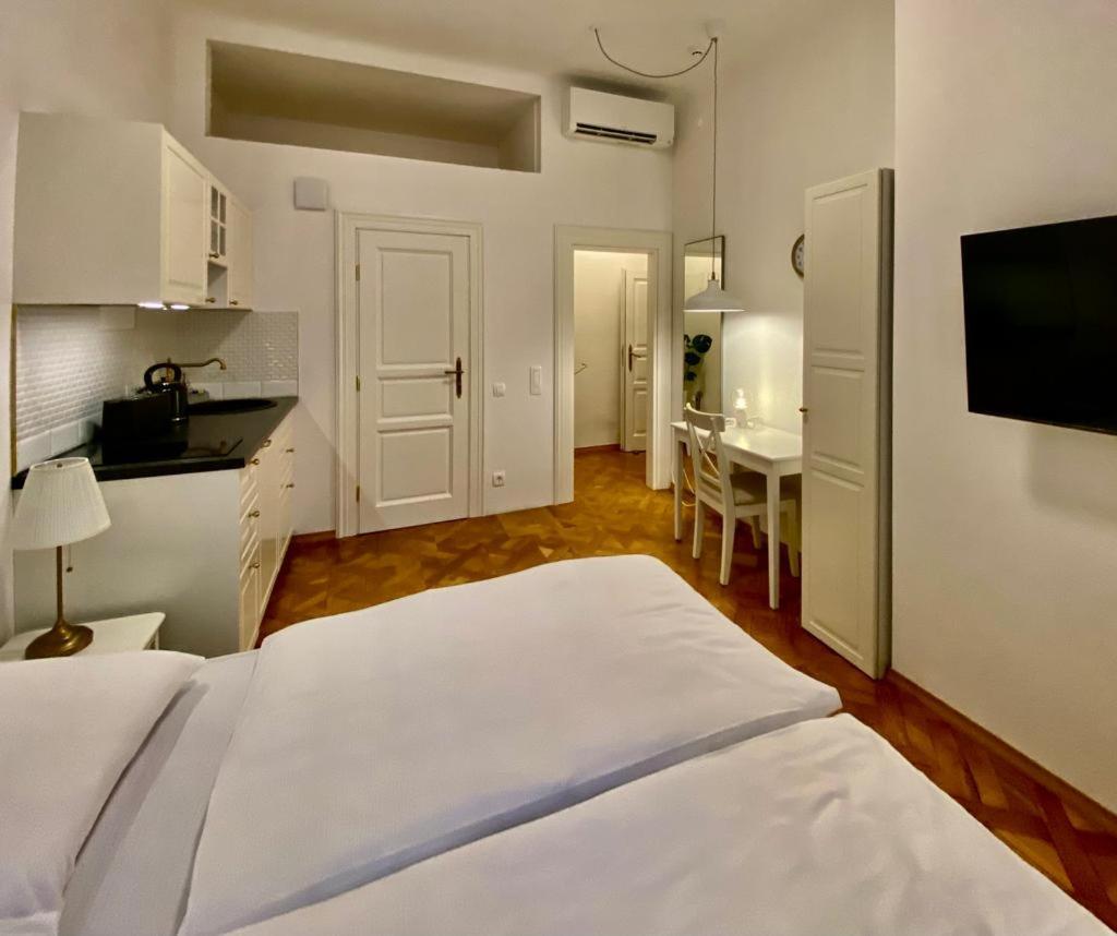 Ars Longa Apartments Liubliana Exterior foto