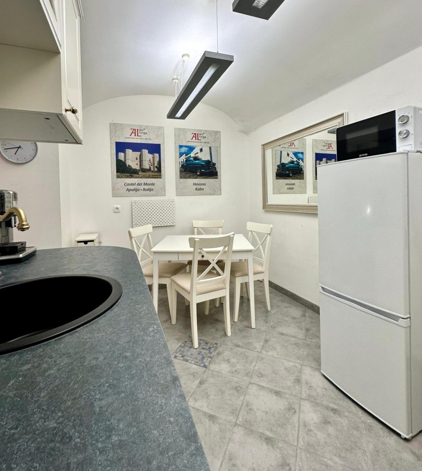 Ars Longa Apartments Liubliana Exterior foto
